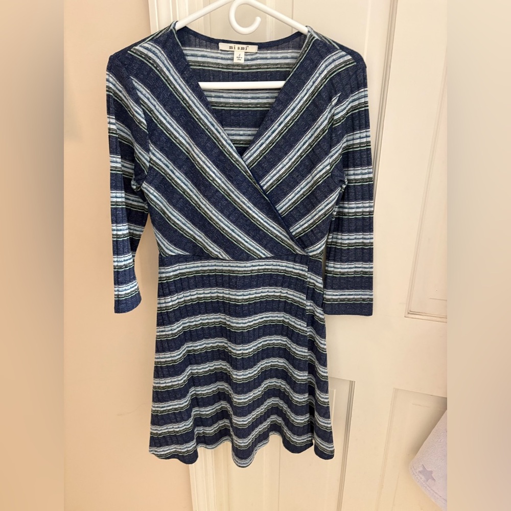 Mi A Mi Striped 3/4 Sleeve Lined Faux Wrap Knee Length Dress